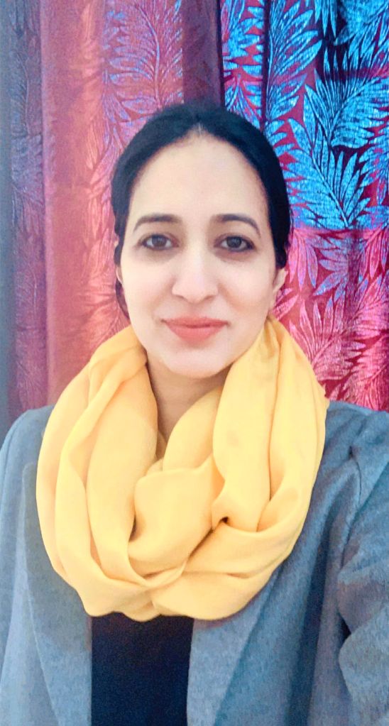 Dr Komaldeep